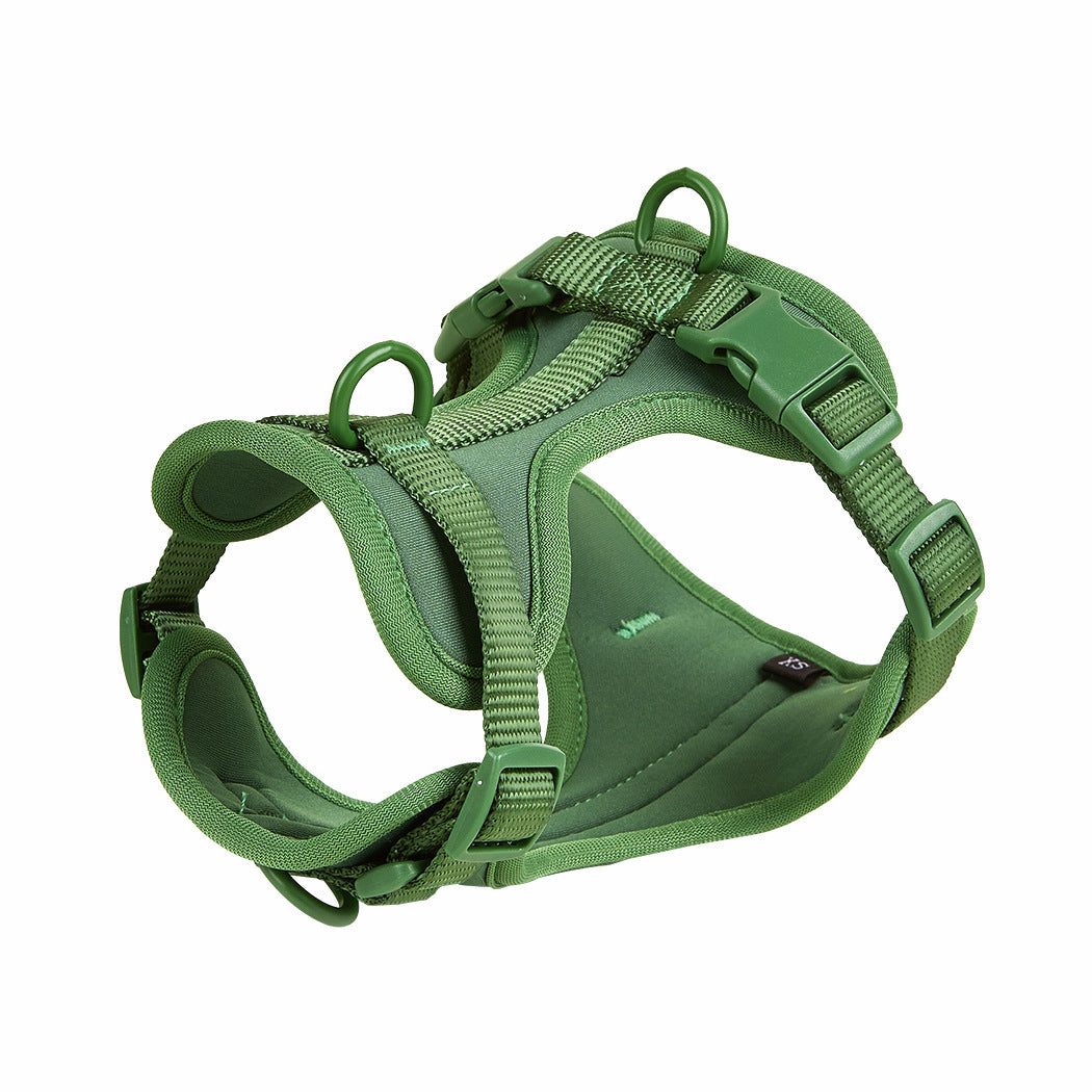Harness for a pulling dog collar