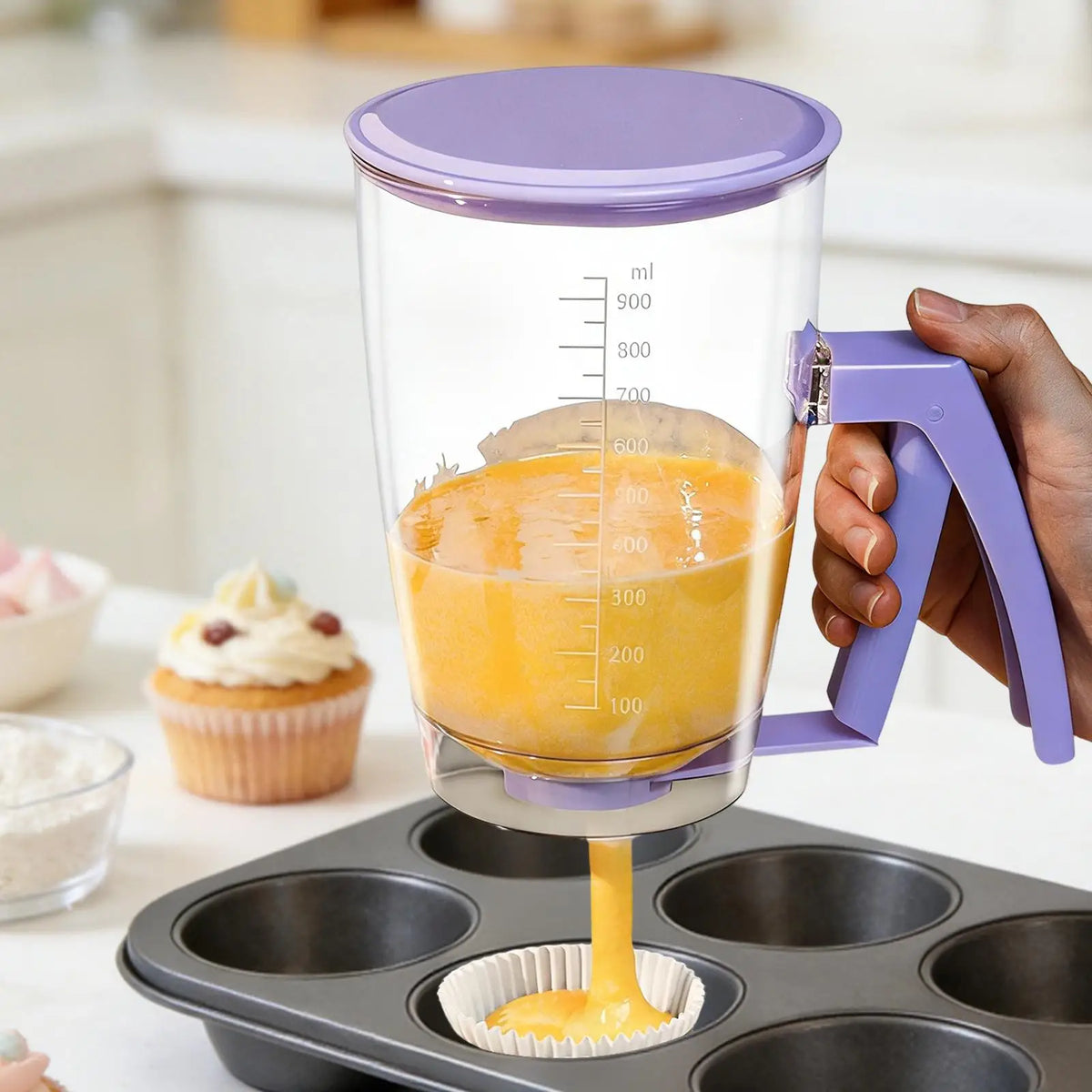 Home Baking Supplies Batter Dispenser with Graduations for Waffle Maker And Muffin Mix Separator Kitchen Tool
