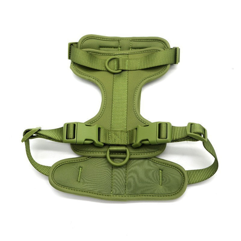 Harness for a pulling dog collar